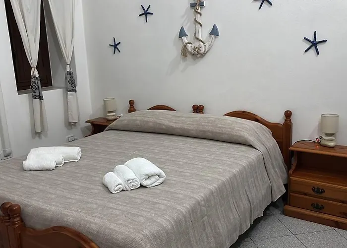 民宿 Domo Via Ozieri *